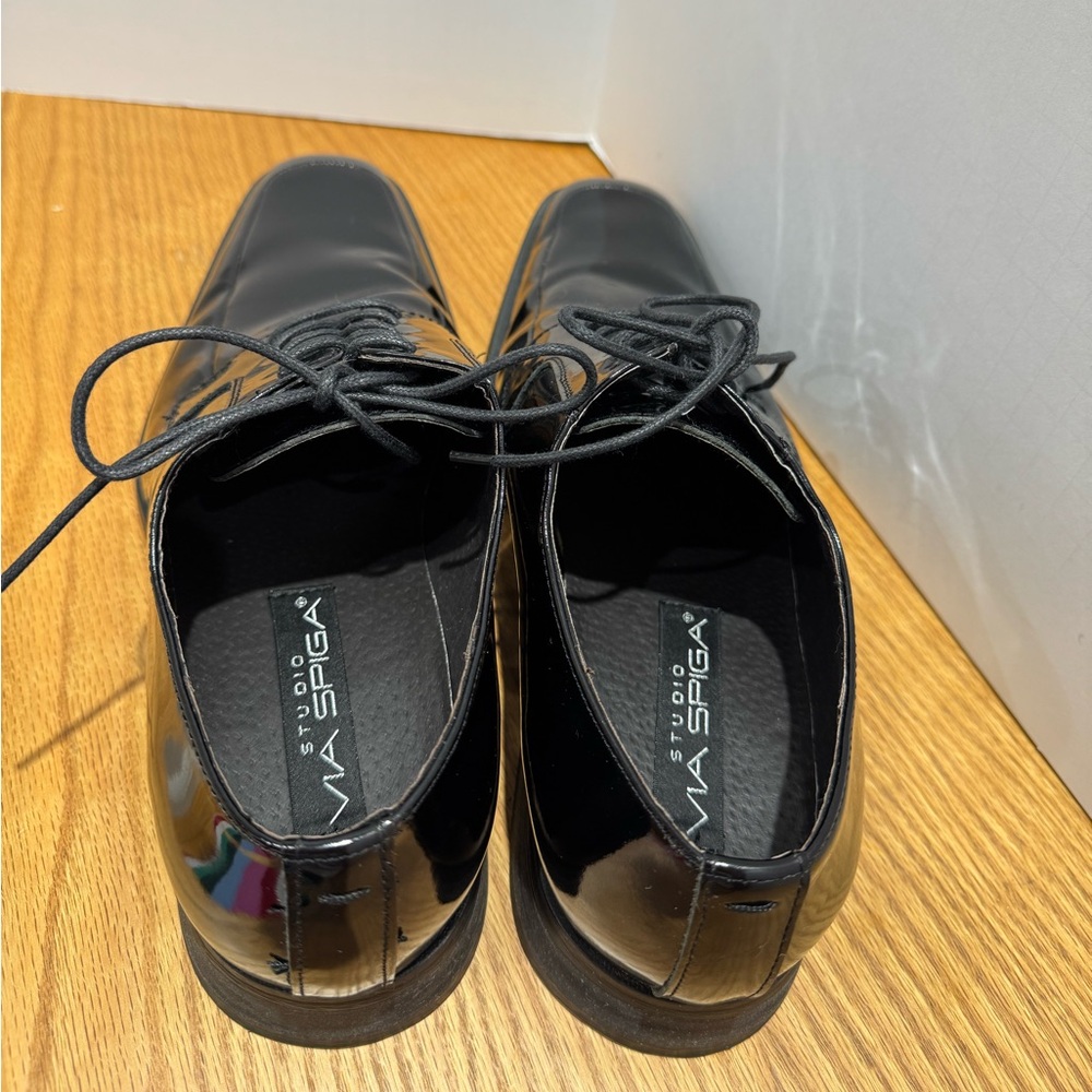 Via Spiga Men's Black patent Leather Dress Shoes size 11 - Picture 5 of 7